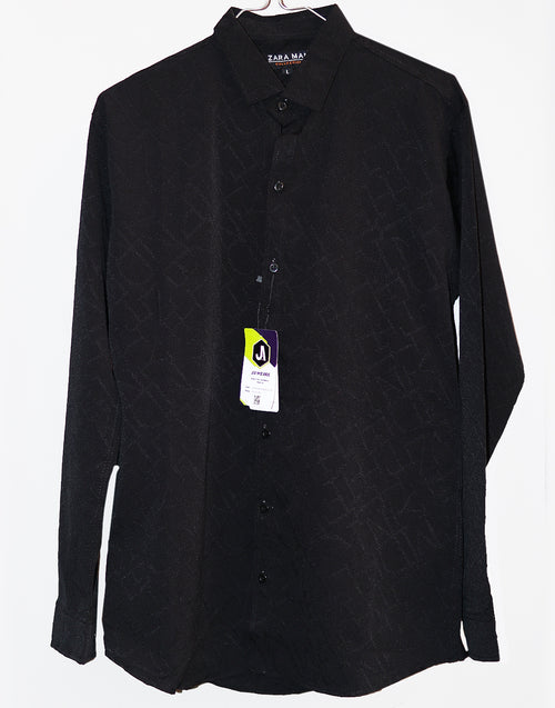 Black shirt