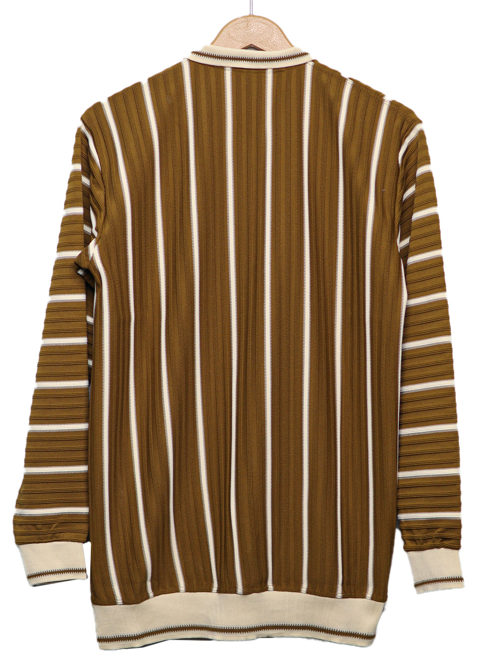 Mustard Old Money Style